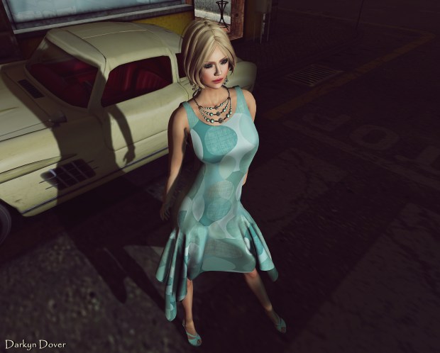 Jeanie-in-the-city-01