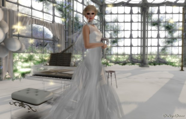 Jeanie-White Piano_001